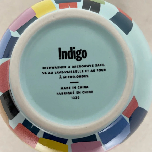 Indigo Mug “Everybody is Free to Love” Banner Coffee Ceramic Tea 14 oz. - Picture 5 of 9